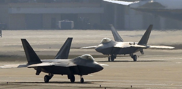Tiêm kích tàng hình F-22 của Mỹ ở căn cứ không quân Osan, Hàn Quốc